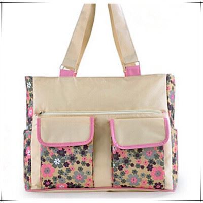 媽咪包 直銷(xiāo)外貿(mào)時(shí)尚品牌多功能媽咪包手提斜挎媽咪包定做靚麗印花女士包-深圳宏兆箱包提供媽咪包 直銷(xiāo)外貿(mào)時(shí)尚品牌多功能媽咪包手提斜挎媽咪包定做靚麗印花女士包的相關(guān)介紹、產(chǎn)品、服務(wù)、圖片、價(jià)格深圳宏兆箱包、手袋箱包禮品工藝品、手袋配件、音響包、各類(lèi)化妝包、旅行包、化妝包、書(shū)包、電腦包、登山包、拉桿箱